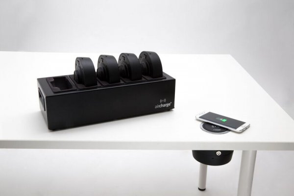 Aircharge Battery Pack and Charging Station