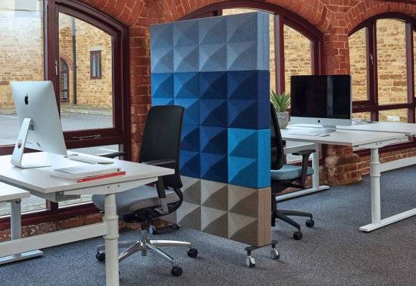 Fabricks Castor Base Acoustic Wall