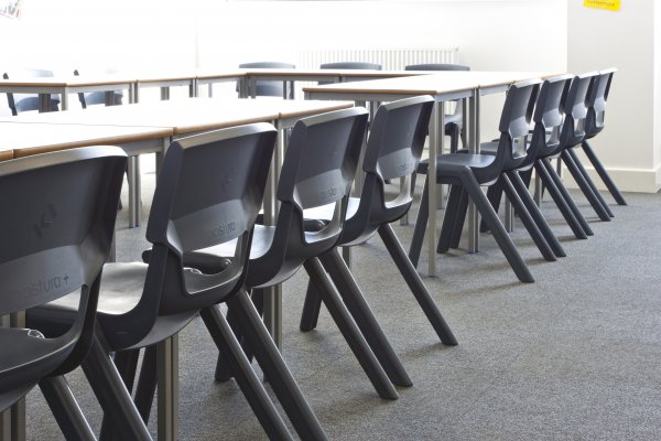 Postura-Plus-Classroom-Set-Up-Black-Plastic-Chairs